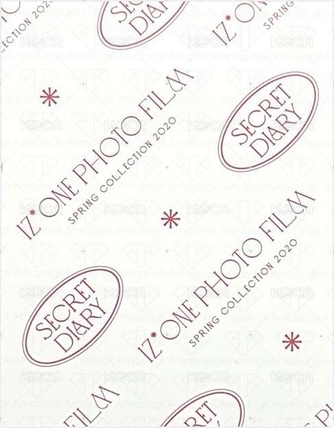 SECRET DIARY 年曆卡 證件照 背面