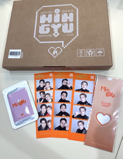 DICON 盒子+A版小卡四張+人生四格組 金珉奎