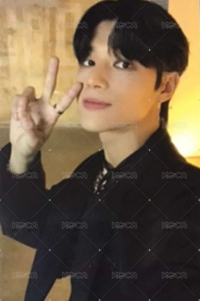 MOVEMENT 專輯卡 A ver. 正面