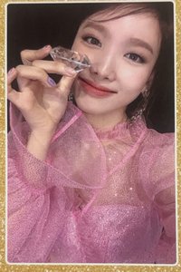 Feel Special 專輯卡 