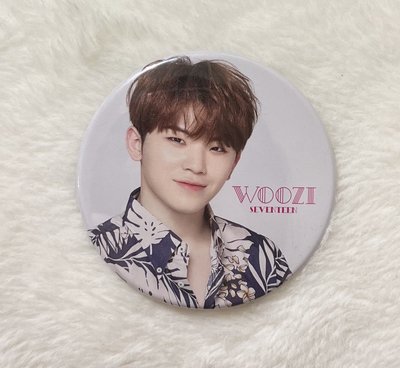 💙勳 徽章 不拆，皆無原袋