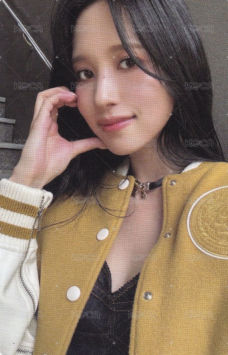 STRATEGY 專輯卡  正面