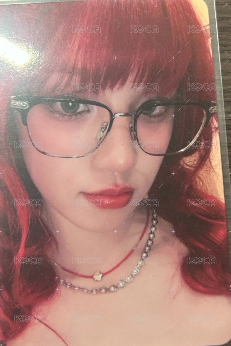 YUQ1 km蝦皮 簽售卡  正面