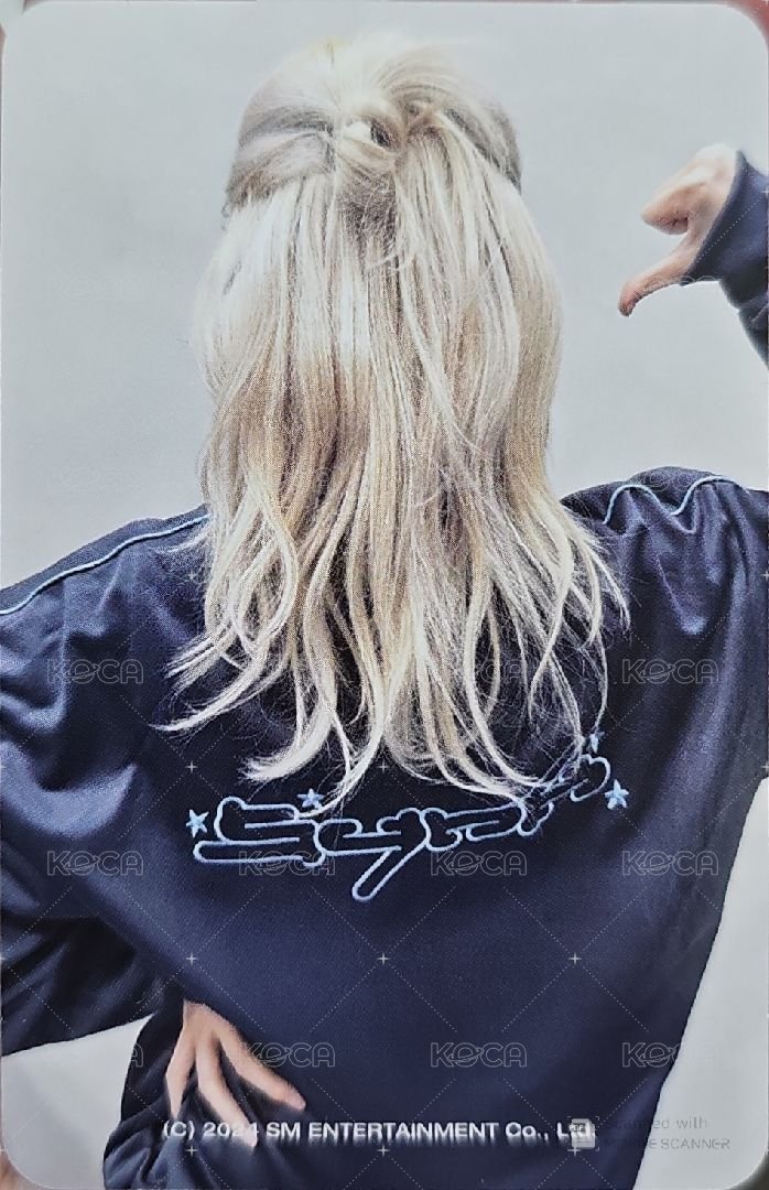 二巡 周邊卡 首爾場週夾克冬 背面