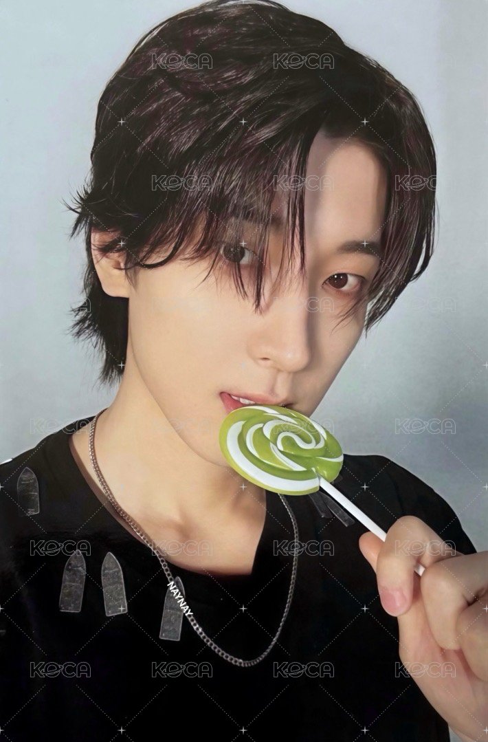 MINI12 專輯卡 ｜FEEL NEW ver. 正面