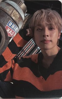 LIVE and FALL jyp 特典卡 