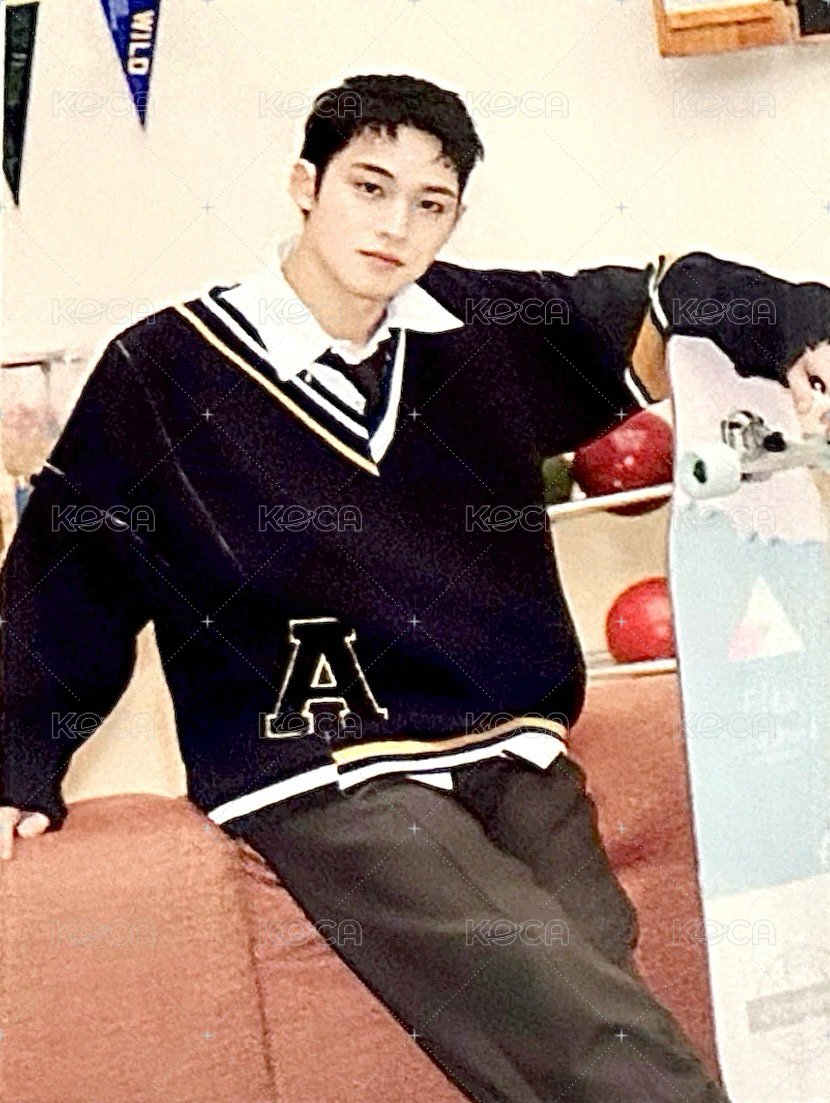 25‘FM｜HOLIDAY 隨機卡 卡包卡 正面