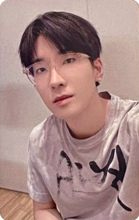 正四 yzy E 簽售卡 