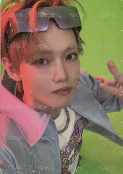 正規五 專輯卡 HOVERBOARD ver. 正面