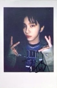 HOW? yzy 簽售卡 北京線下簽售 拍立得 6