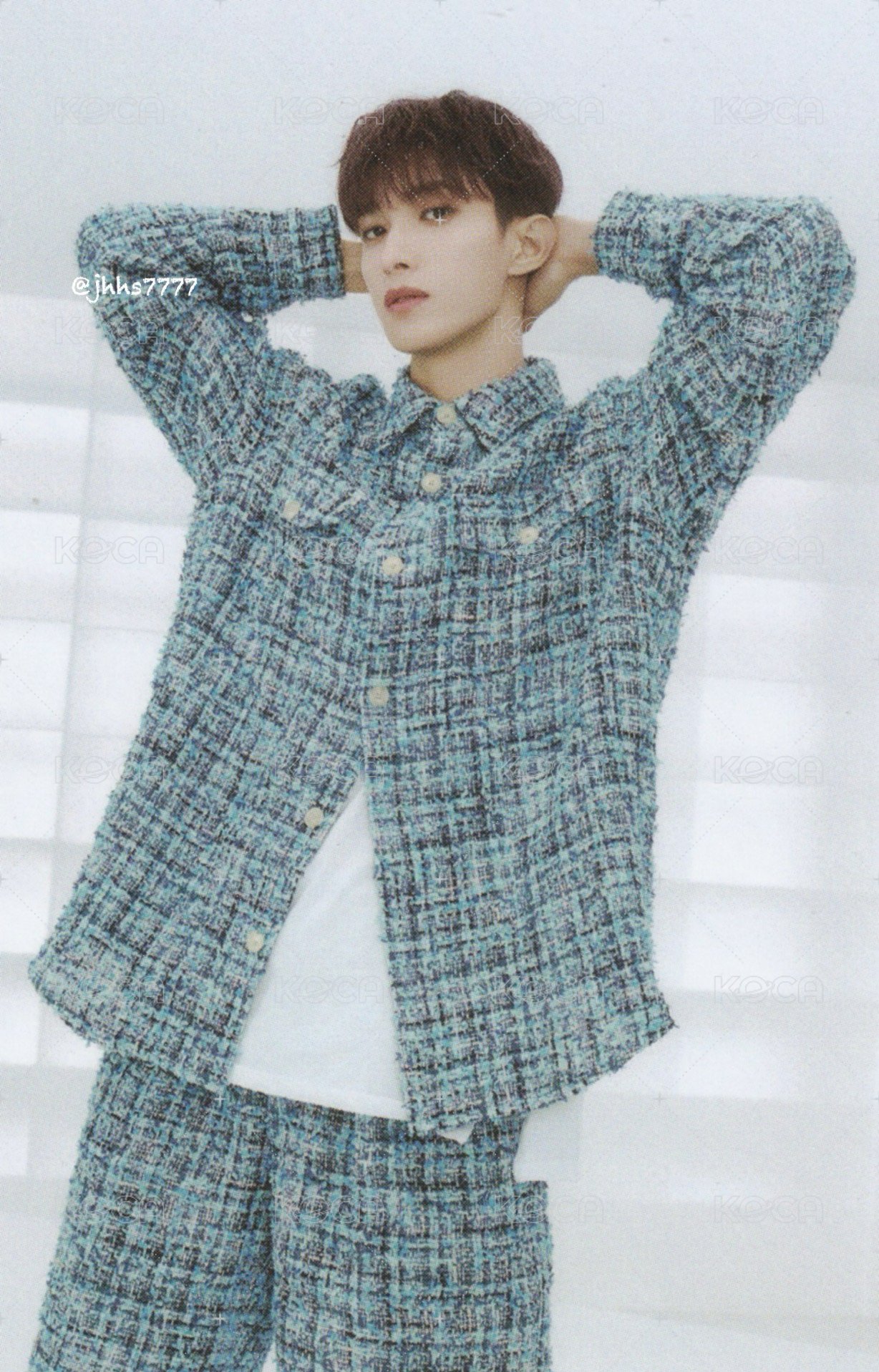 FOLLOW 隨機卡 ｜卡包 正面