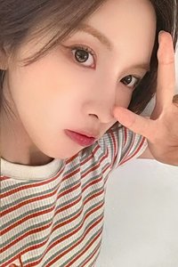 STICK OUT am 4.0 幸運卡 自拍裴