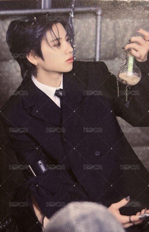 Go in Blind (月狼) 隨機卡  正面