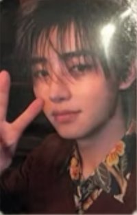 迷六 yzy 上海 簽售卡 中背