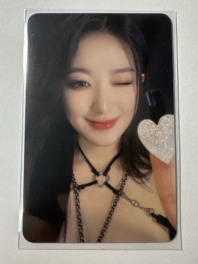 i-dle 舒華 i-DOL世巡固配卡包小卡