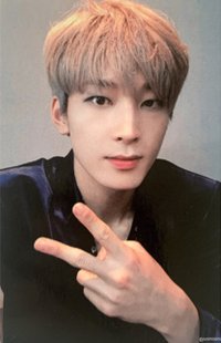 正三 yzy 青島 簽售卡 