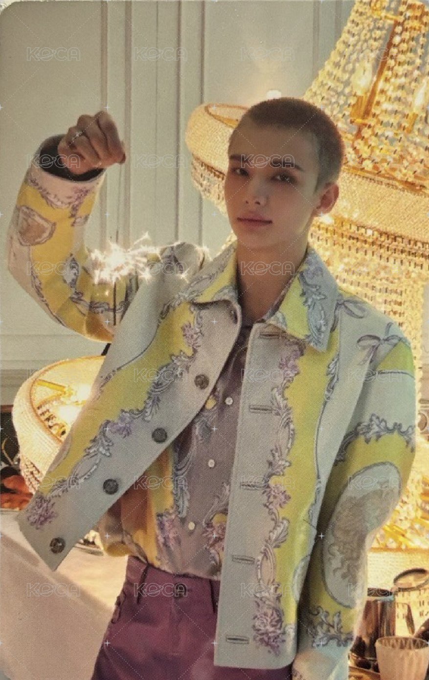 Hollow 專輯卡 初回生產限定盤B 正面