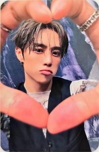 TRIGGER (導火線) 專輯卡 