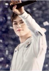 FOLLOW FELLOW 隨機卡 