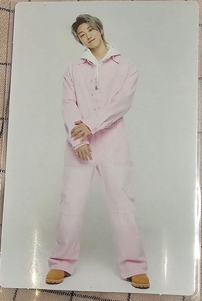 SEVENTEEN 2023克拉島卡包卡 哲俊榮圓勳八奎碩