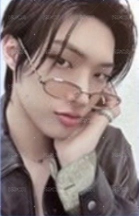 8ROOM 隨機卡 ver. B  正面