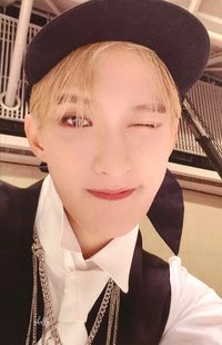 精選專 yzy 特典卡 精選輯｜一直娛1.0