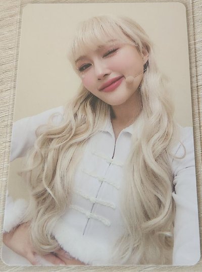 Dreamcatcher-萬聖節線上週邊卡 Siyeon 