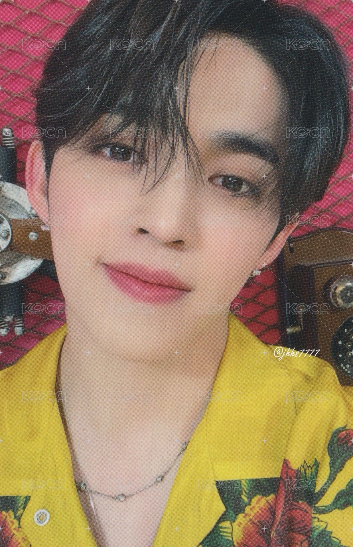 NOT ALONE 專輯卡 ｜通常ver. 正面