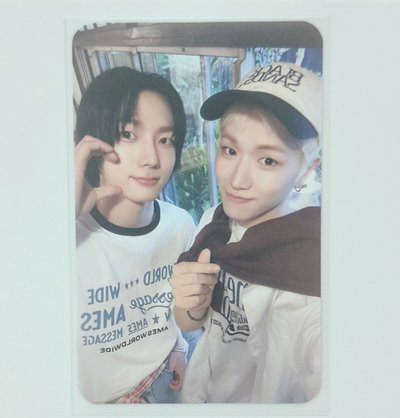 and 藍背雙人卡 12/13