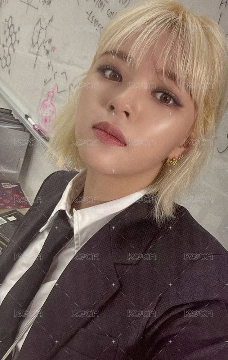 正規三 專輯卡  正面