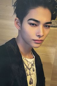 迷六 oy 預售 特典卡 