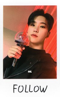 FOLLOW 隨機卡 日巡拍立得