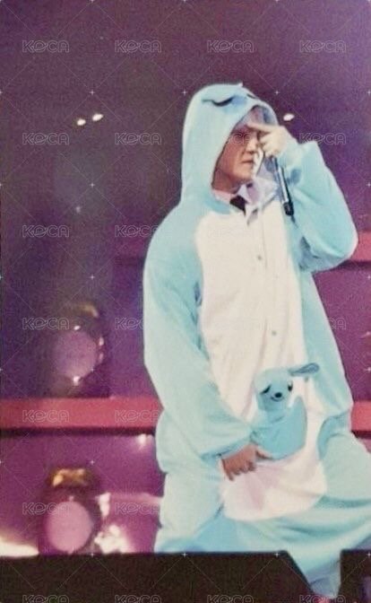 4期FM 演唱會 DVD / CD 卡 韓四期 雙面 背面