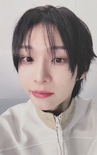 迷一 yzy 預售 特典卡 