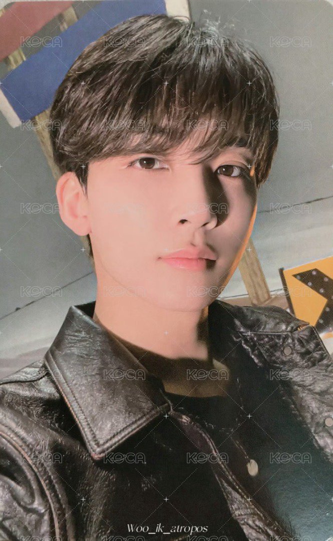 BE THE SUN 演唱會 DVD / CD 卡 ｜黑紅 DC ver. 正面