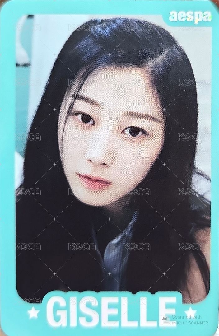 MY WORLD 隨機卡 D版吉 正面