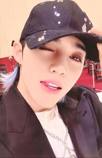 精選專 yzy 1.0 特典卡 