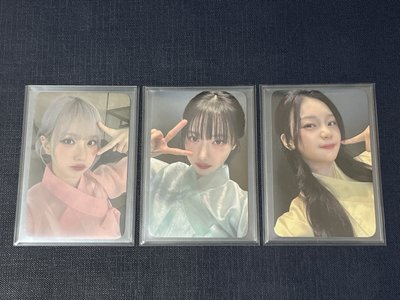 VIVIZ Voyage Everline 韓服 特典 小卡