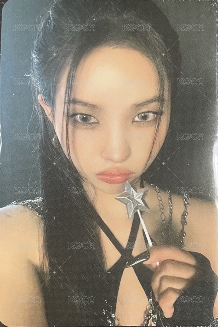 24’演唱會 iDOL 隨機卡 世巡隨機卡包卡-娟 正面