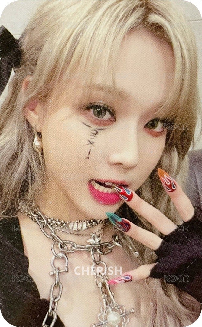 Girls 周邊卡 壓克力吊飾冬 正面