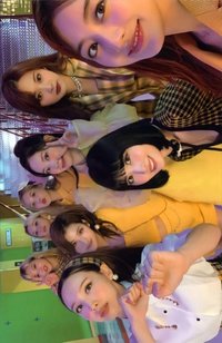 Eyes Wide Open 專輯卡 