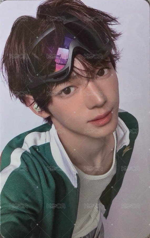 Play Hard wvs PB 特典卡 B版 正面