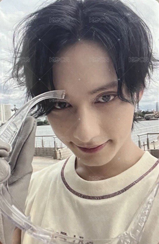 MINI12 yzy 線下 幸運卡  正面