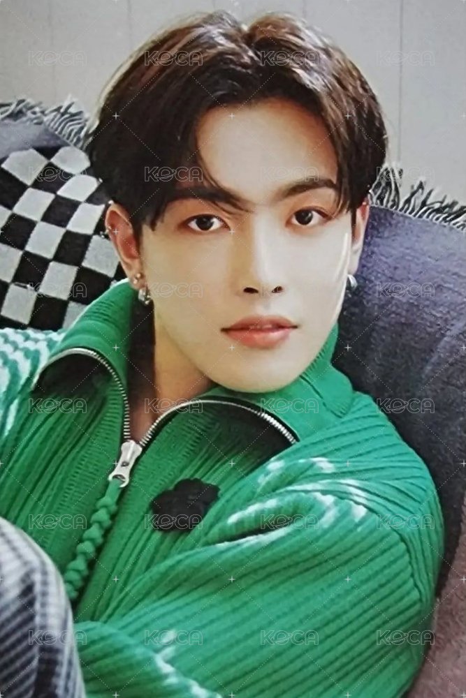 ATINY ROOM 隨機卡  正面