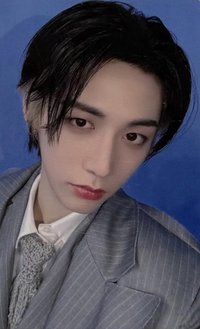 HOW? yzy 預售 特典卡 4