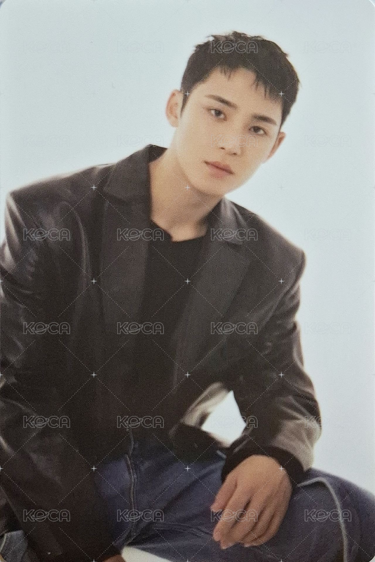 FOLLOW AGAIN 隨機卡  正面