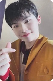 NOT ALONE 專輯卡 B ver