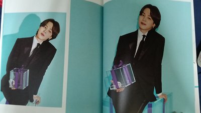 《防彈少年團 THE FACT BTS PHOTOBOOK SPECIAL EDITION 寫真書 限量版》