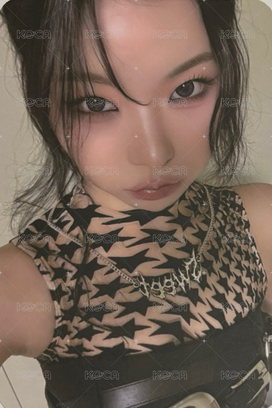 1st EP Album - ACT LIKE THAT 專輯卡 MUSIC CARD 正面