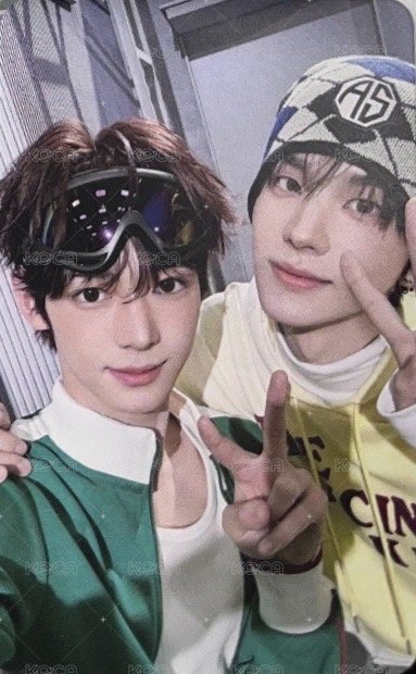 Play Hard 專輯卡 電子專 14雙人卡 正面